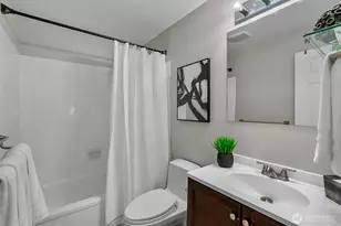 15723 NE 109th St, Redmond, WA 98052 - Photo 17