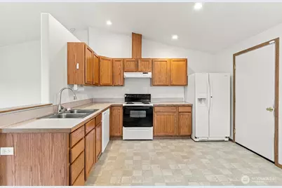 127 E Wilson Street, Shelton, WA 98584 - Photo 11