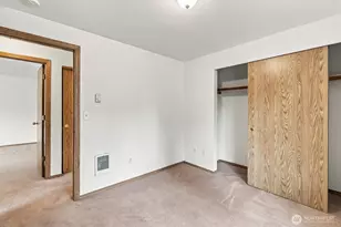 127 E Wilson St, Shelton, WA 98584 - Photo 17