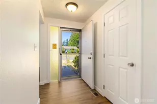 17114 130th Ave SE, Renton, WA 98058 - Photo 3