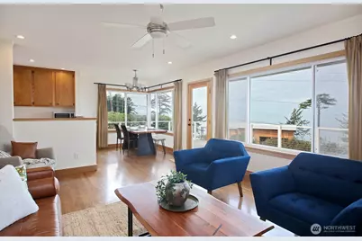 1443 Martha Way, Oak Harbor, WA 98277 - Photo 15