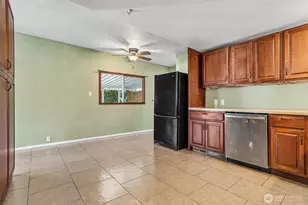 7301 NE 175th St, Kenmore, WA 98028 - Photo 17