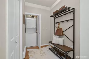 16141 Cleveland St, Redmond, WA 98052 - Photo 11