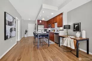 16141 Cleveland St, Redmond, WA 98052 - Photo 15