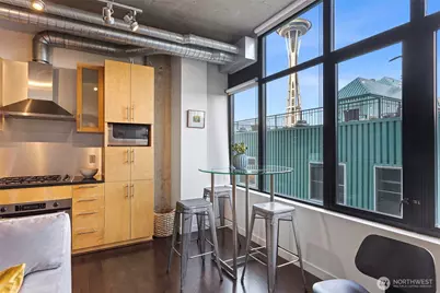 2720 3rd Avenue #605, Seattle, WA 98121 - Photo 11