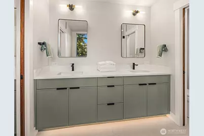 12717 4th Ave NW, Seattle, WA 98177 - Photo 27