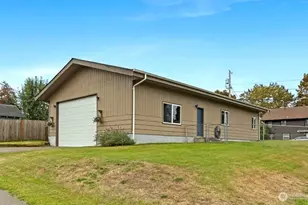 2301 Fulton St, Everett, WA 98201 - Photo 7