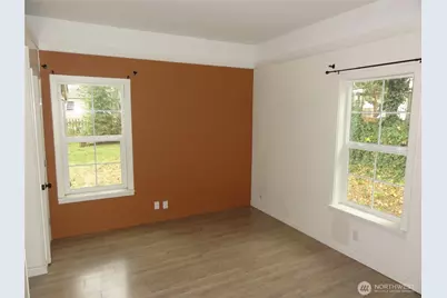 806 120th Street S, Tacoma, WA 98444 - Photo 3