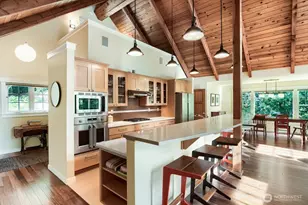 19150 SE May Valley Rd, Issaquah, WA 98027 - Photo 11