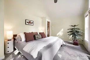 19150 SE May Valley Rd, Issaquah, WA 98027 - Photo 15