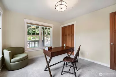 19150 SE May Valley Road, Issaquah, WA 98027 - Photo 25