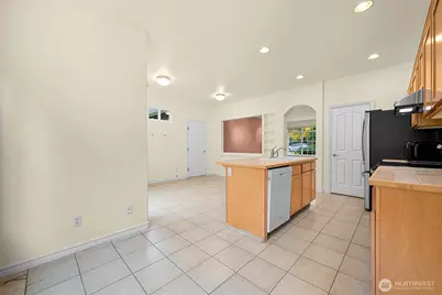 910 31st Place, Bellingham, WA 98225 - Photo 15