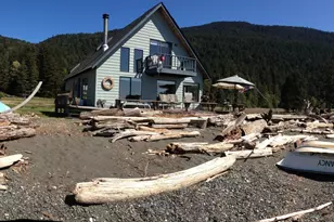 771 Strawberry Bay Ln, Anacortes, WA 98221 - Photo 1