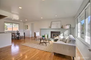 2404 NE 22nd St, Renton, WA 98056 - Photo 3