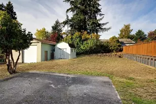 2404 NE 22nd St, Renton, WA 98056 - Photo 19
