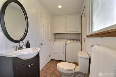 2404 NE 22nd Street, Renton, WA 98056 - Photo 13