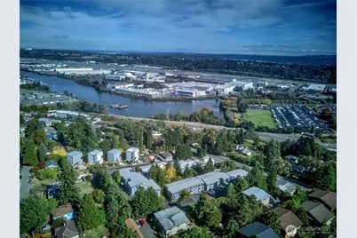 10459 Des Moines Memorial Drive S #305, Seattle, WA 98168 - Photo 27