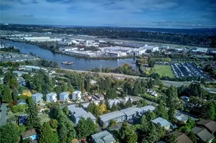 10459 Des Moines Memorial Dr S, Seattle, WA 98168 - Photo 27