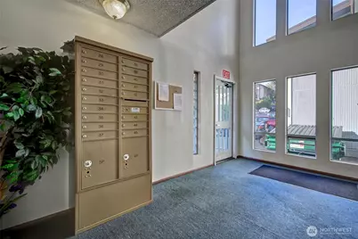 10459 Des Moines Memorial Drive S #305, Seattle, WA 98168 - Photo 25