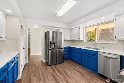 5225 Sleater Kinney Road NE, Olympia, WA 98506 - Photo 11