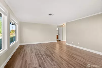 5225 Sleater Kinney Road NE, Olympia, WA 98506 - Photo 7