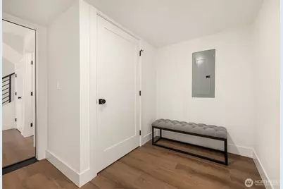 1502 N 100th Street, Seattle, WA 98133 - Photo 7