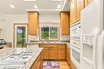 11731 108th Street NE, Lake Stevens, WA 98258 - Photo 11