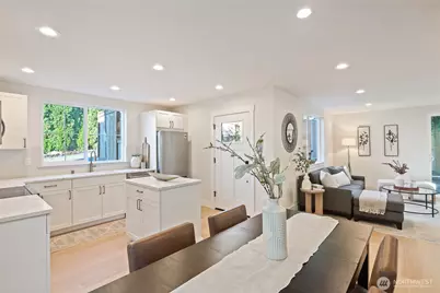 261 NW 42nd Avenue, Seattle, WA 98107 - Photo 15