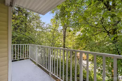 2600 118th Avenue SE #4-101, Bellevue, WA 98005 - Photo 9