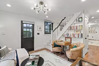2400 E Roanoke Street, Seattle, WA 98112 - Photo 23