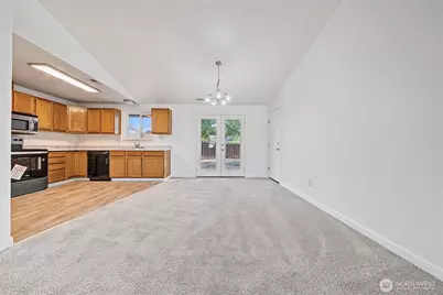 1016 E Hayden Drive, Moses Lake, WA 98837 - Photo 9