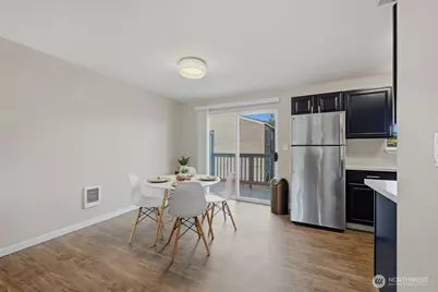 713 75th Street SE #A202, Everett, WA 98203 - Photo 5