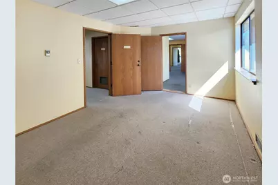 520 E Whidbey Avenue #205, Oak Harbor, WA 98277 - Photo 7