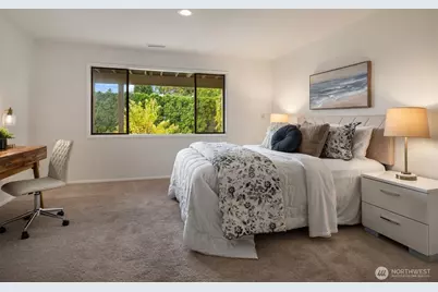 2325 88th Avenue NE, Clyde Hill, WA 98004 - Photo 33