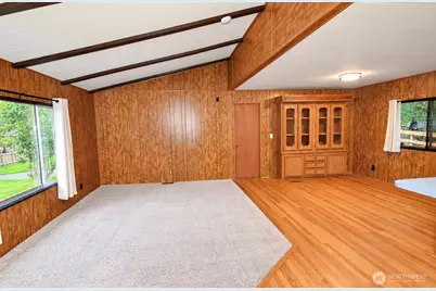 18430 NE Woodinville Duvall Place, Woodinville, WA 98077 - Photo 3