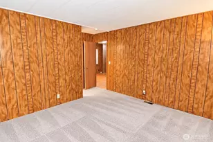 18430 NE Woodinville Duvall Pl, Woodinville, WA 98077 - Photo 7