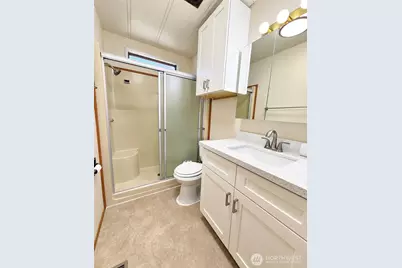18430 NE Woodinville Duvall Place, Woodinville, WA 98077 - Photo 13
