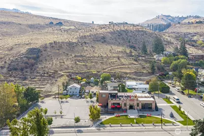 2037 W Woodin Avenue, Chelan, WA 98816 - Photo 3