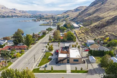 2037 W Woodin Avenue, Chelan, WA 98816 - Photo 35
