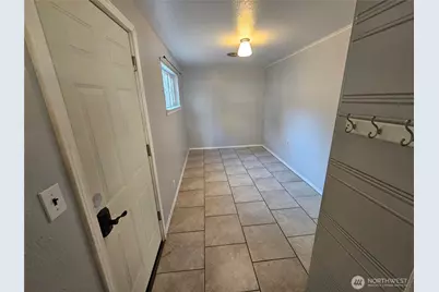 335 F Street NW, Ephrata, WA 98823 - Photo 15