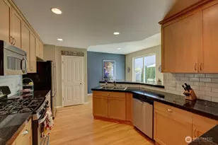 2140 NW Far Country Ln, Issaquah, WA 98027 - Photo 17