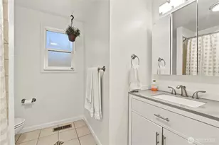 15403 Corliss Pl N, Shoreline, WA 98133 - Photo 13