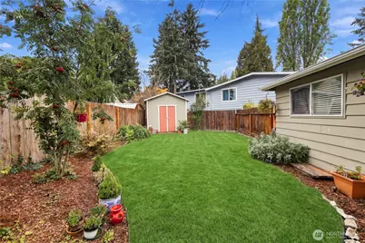 15403 Corliss Place N, Shoreline, WA 98133 - Photo 19