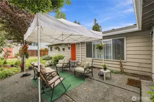 15403 Corliss Pl N, Shoreline, WA 98133 - Photo 17