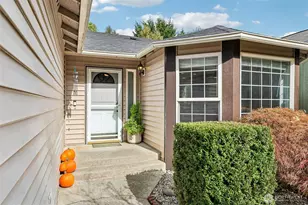 21509 102nd St Ct E, Bonney Lake, WA 98391 - Photo 3