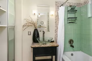 11020 SE 64th St, Bellevue, WA 98006 - Photo 23