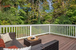 11020 SE 64th St, Bellevue, WA 98006 - Photo 29