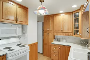 3007 NW 64th St, Seattle, WA 98107 - Photo 13