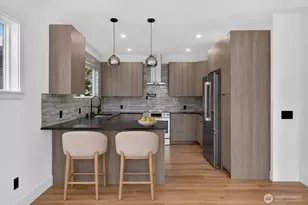 5520 Brooklyn Ave NE, Seattle, WA 98105 - Photo 5
