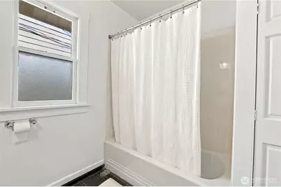 343 NW 74th Street, Seattle, WA 98117 - Photo 15